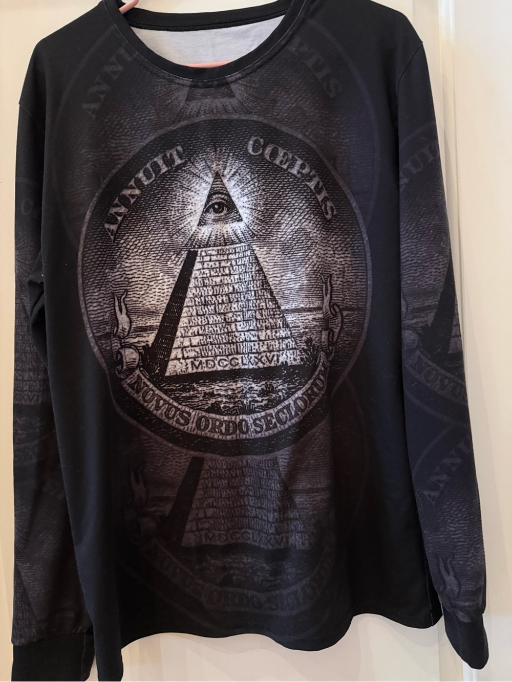 Blackmilk Black Long-Sleeve Pyramid Eye Graphic Tee - Picture 4 of 6